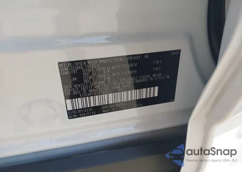 2025 Toyota Rav4 Hybrid Xse from USA, damaged, VIN 4T3E6RFV6SU182670